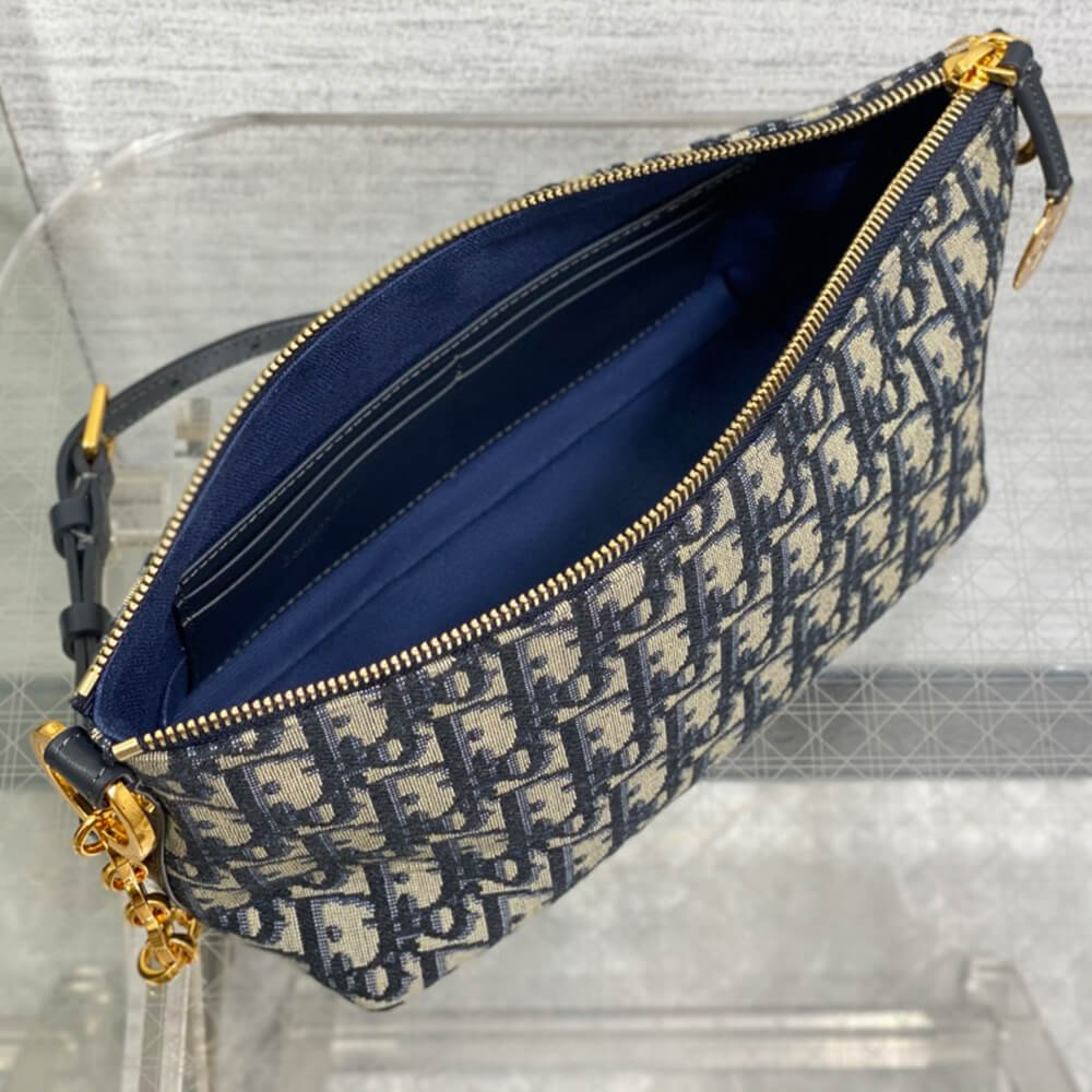 D*orstar hobo bag with chain