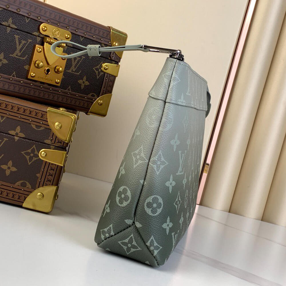 LV Pochette Voyage Souple(HIGH-END GRADE)