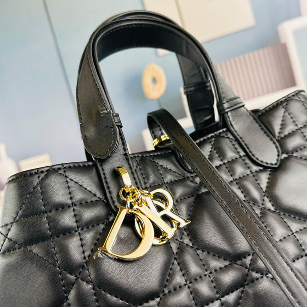 medium D*or toujours bag