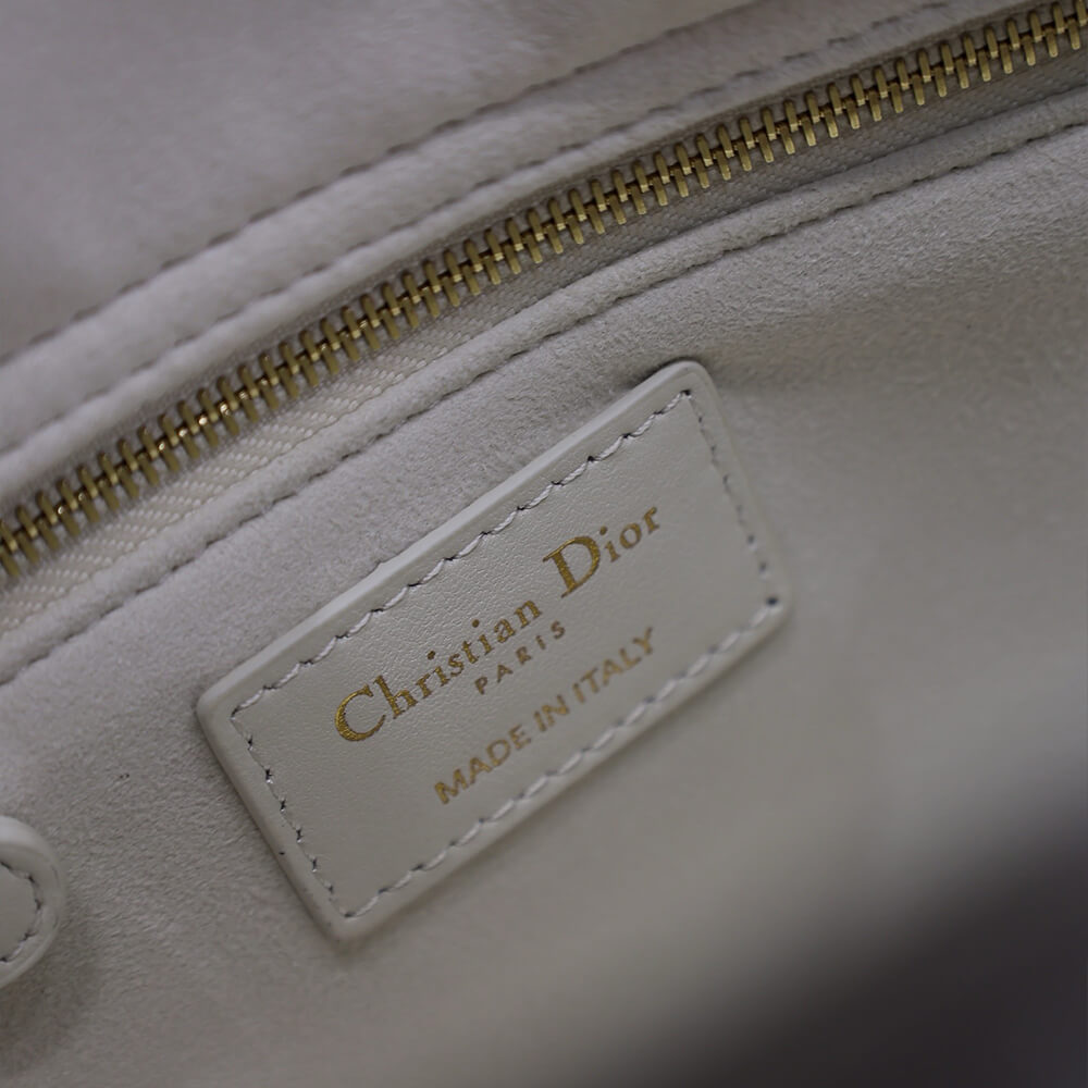 medium lady D*or bag
