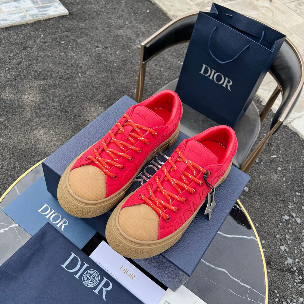 D*or b33 sneaker