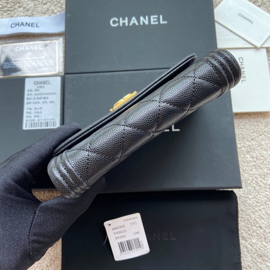 Ch*el boy long wallet